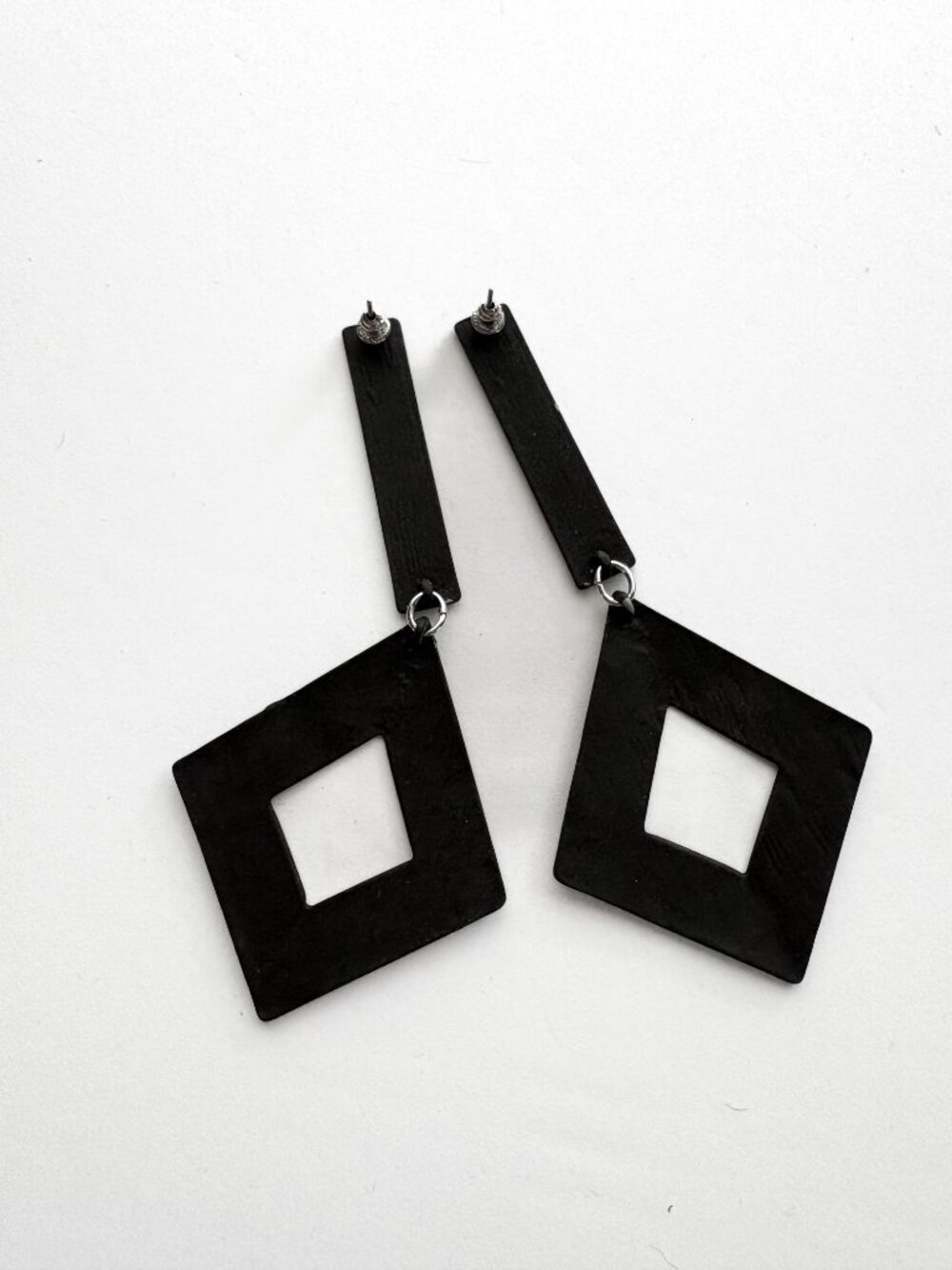Black Geometric Dangle Earrings